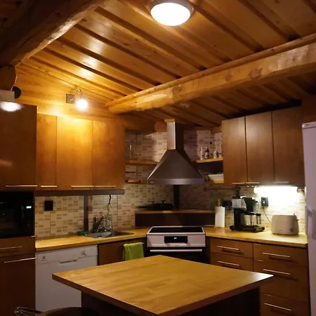 Вилла Tolonen A Beautiful Log By The River *