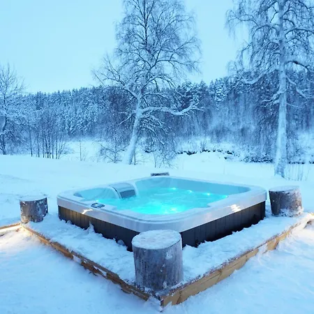 Villa Private Log By The River Ivalo