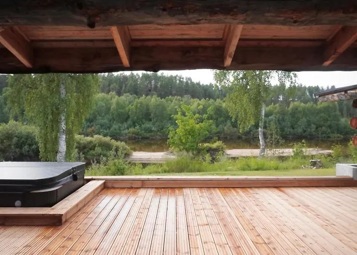 Вилла Tolonen A Beautiful Log By The River *