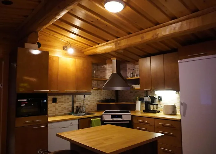 Вилла Tolonen A Beautiful Log By The River *