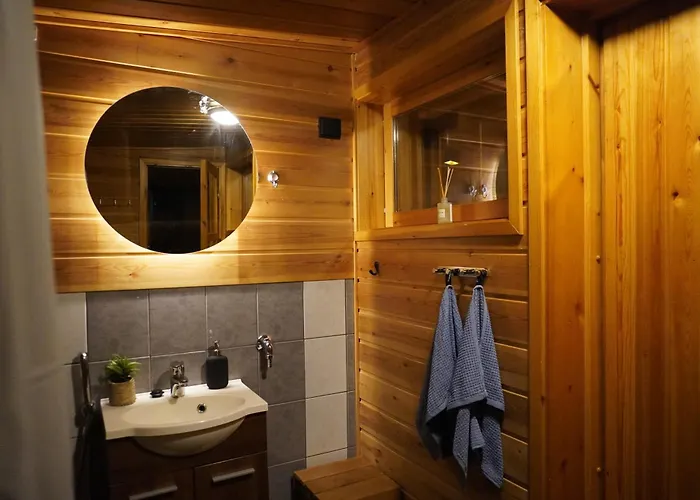 Tolonen A Beautiful Log By The River 빌라