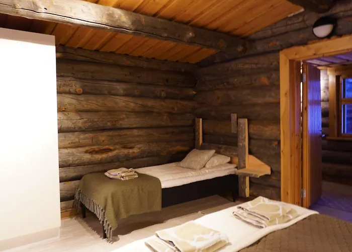 Tolonen A Beautiful Log By The River Вилла *