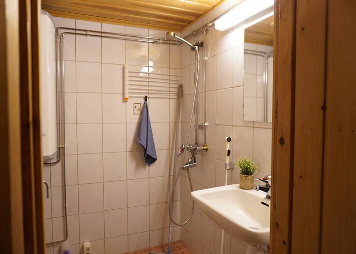 Tolonen A Beautiful Log By The River Вилла *