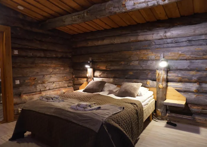 Tolonen A Beautiful Log By The River Вилла *