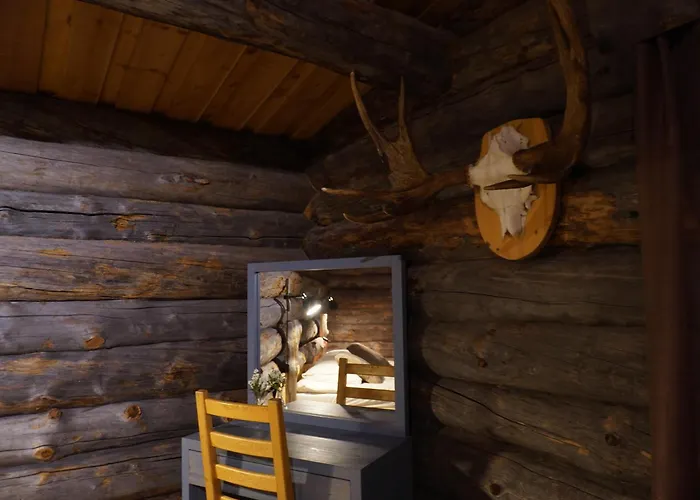 Tolonen A Beautiful Log By The River * Ивало