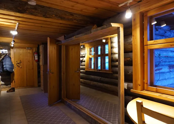 빌라 Tolonen A Beautiful Log By The River *