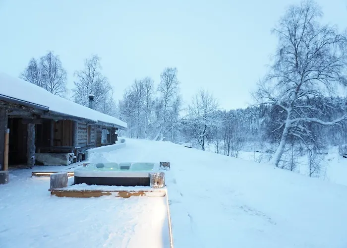 Вилла Tolonen A Beautiful Log By The River *