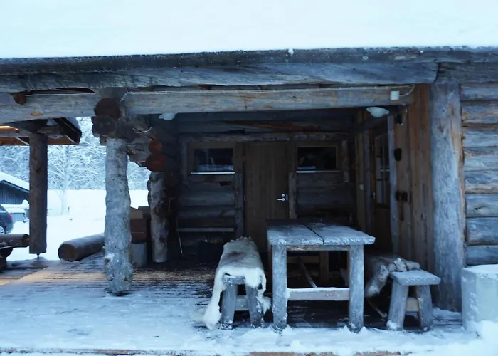 Tolonen A Beautiful Log By The River Вилла Ивало